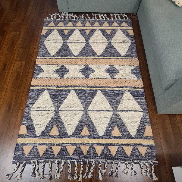 Hand-weaved 100% Multi-color  Rug