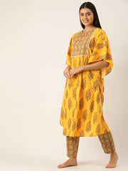 Women Yellow & Brown Pure Cotton Ethnic Motifs Printed Kaftan With Pyjama