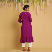 RangDeep Women Magenta Embroidered Straight Kurti