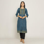 Rang Deep Women Set of Blue Cotton Kurti With Pant