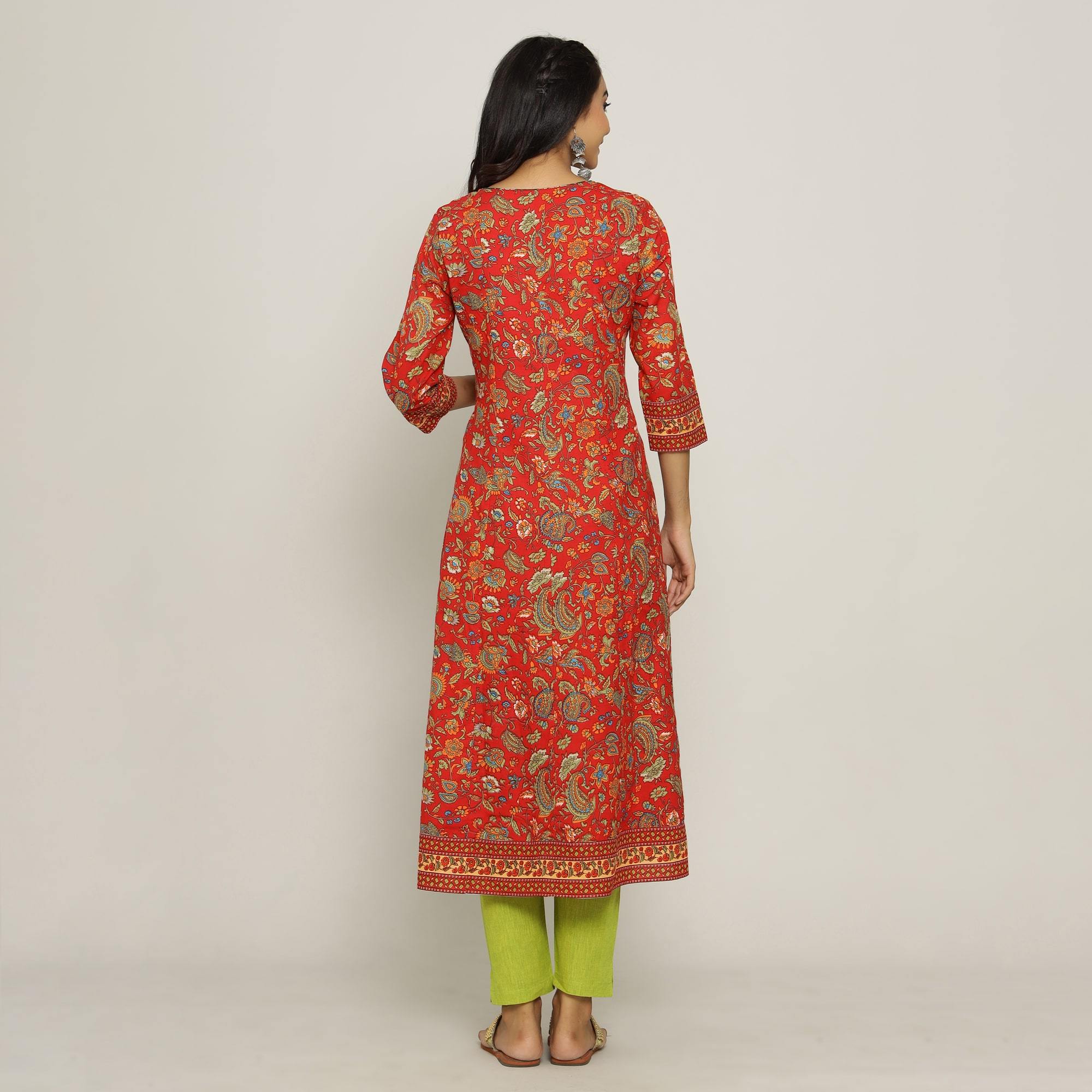 Rang Deep Women Red  & Green Cotton Kurti