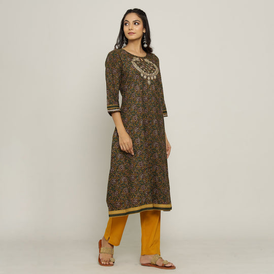 Rang Deep Women Green Cotton Kurti with plazzo