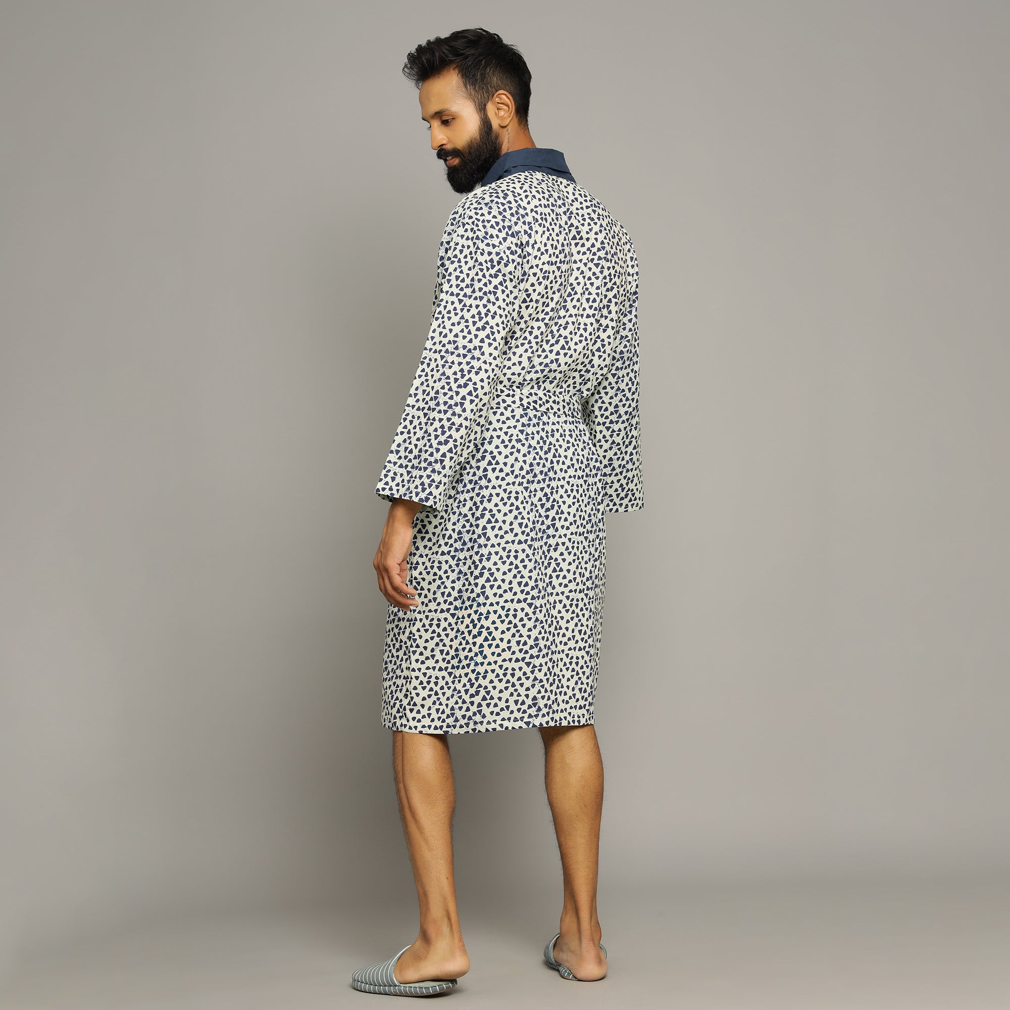 Men's Blue Triangles Cotton Hand printed kimono robe