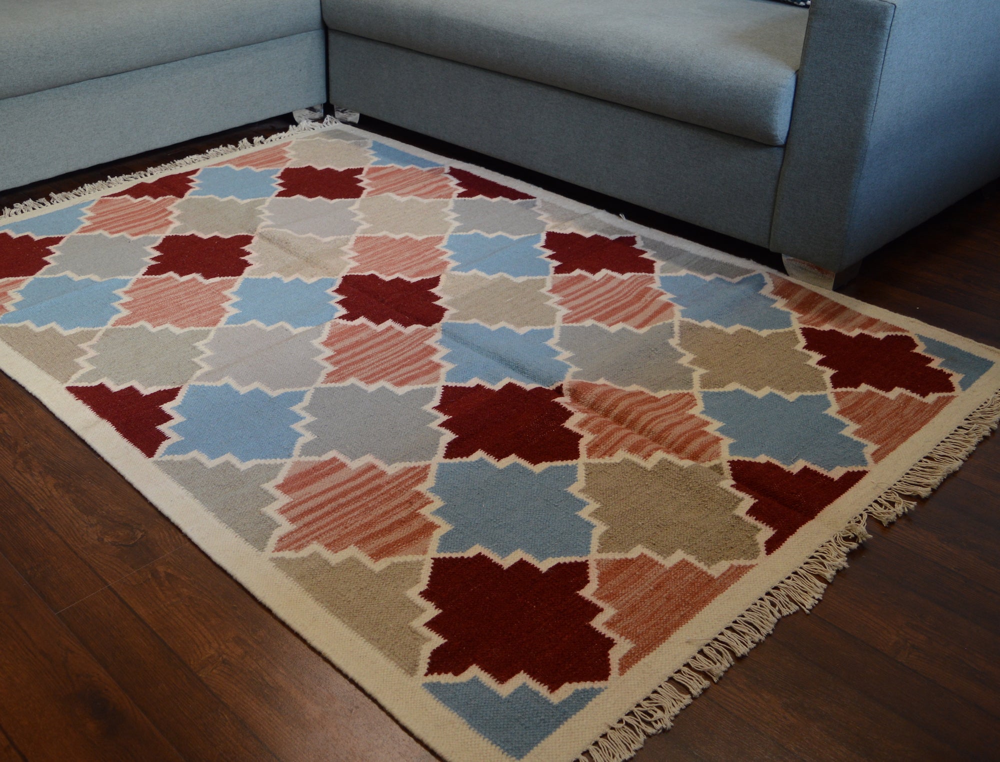 Hand-weaved wool Jute Multi-color Rug