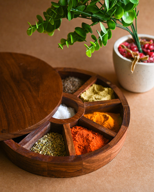 SPICE BOX