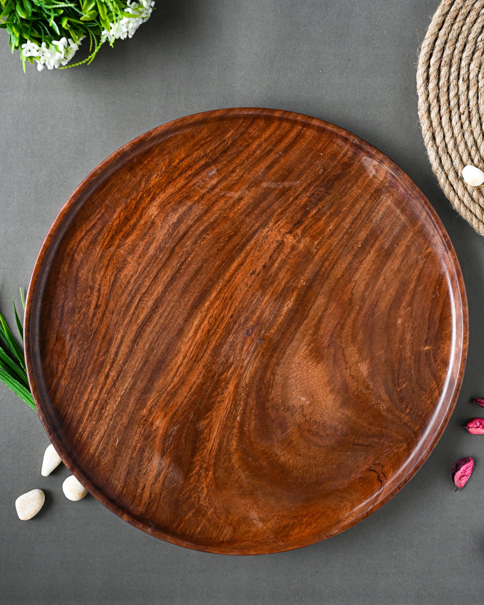 WOODEN ROUND PLATTER