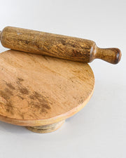 ROLLING BOARD WITH ROLLING PIN