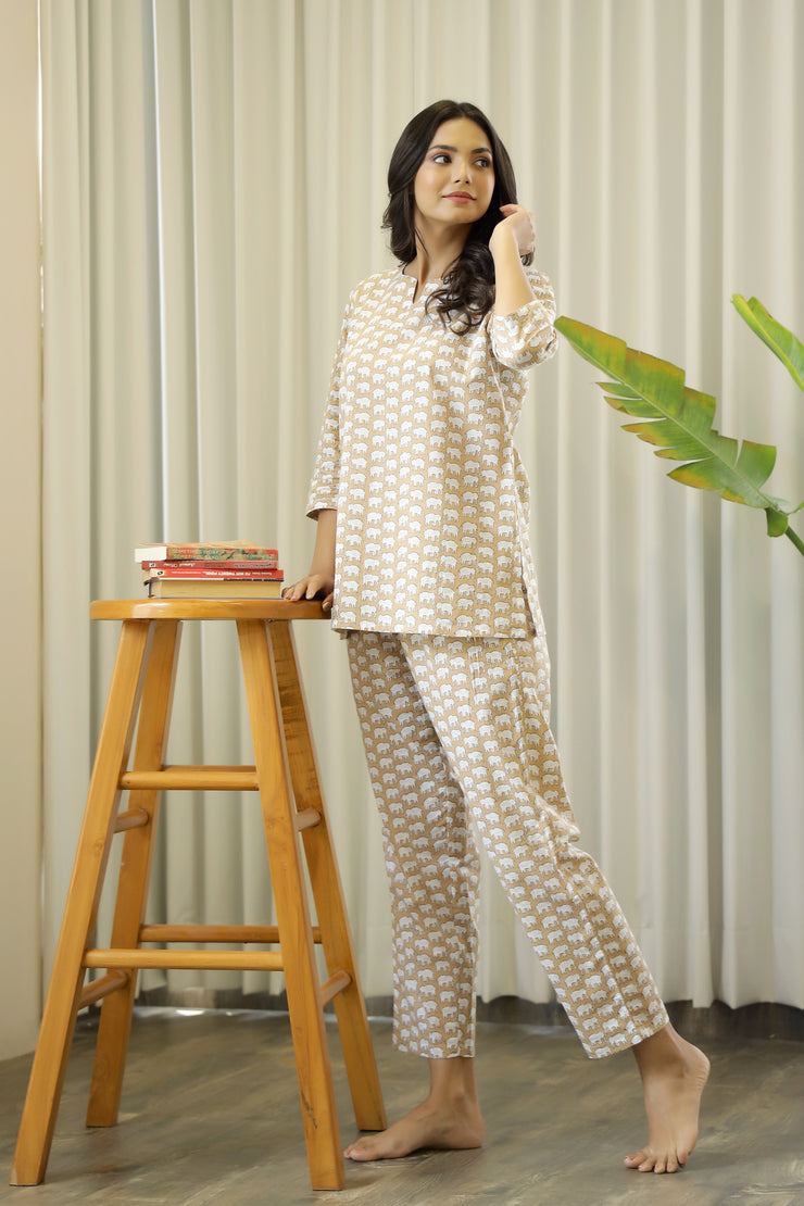 Elephant Design White Cotton Night Suit Set of Two / Ladies 