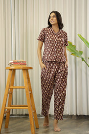Women Maroon & Beige Printed Cotton Night Suit With Payjama Set