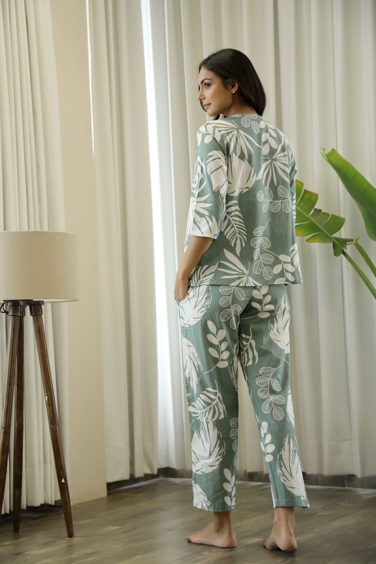 Green Cotton Printed Night Suit Set with Pajama