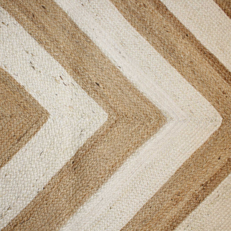 Hand-weaved Jute Rug with cushion cover set of 2