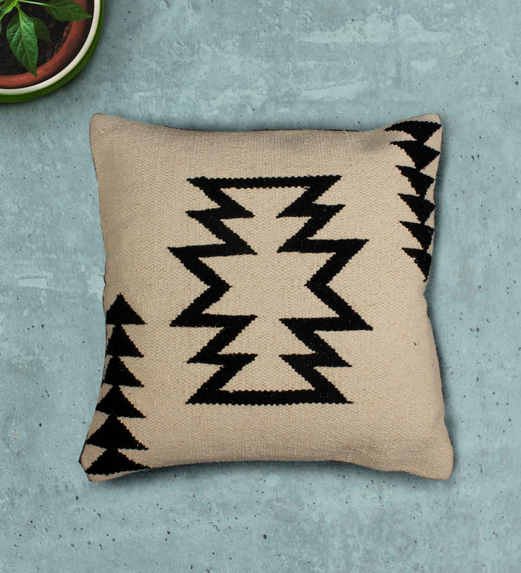 Hand-weaved 100% Cotton Multi-color  Rug with a set of 5 Cushion covers