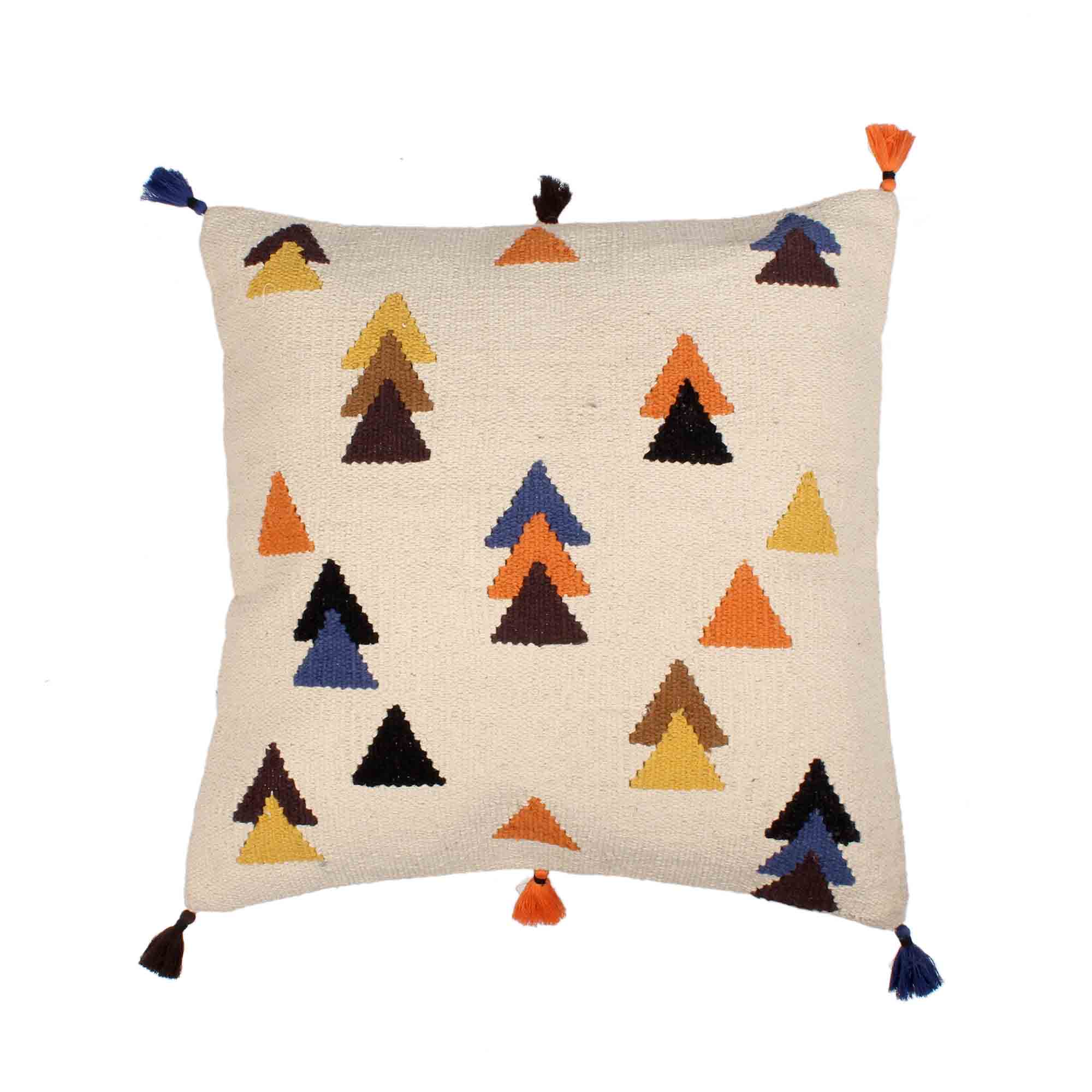 Hand-weaved cotton wool Multi-color Rug with a set of 5 cushion covers