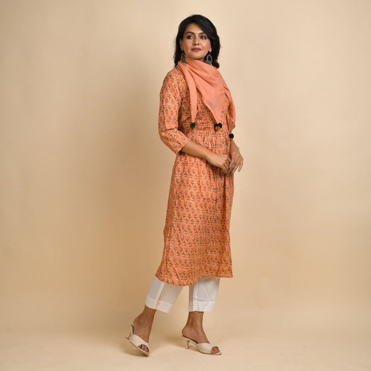 Rang Deep Women Peach cotton Kurta with Scarf