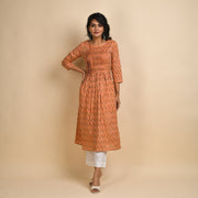 Rang Deep Women Peach cotton Kurta with Scarf