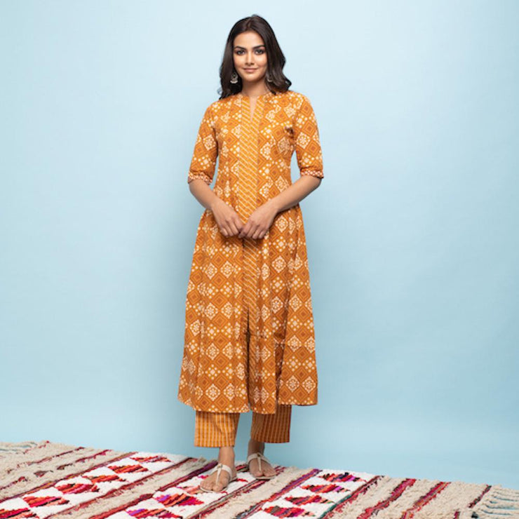 Rang Deep Women Set of Mustard Cotton Kurta with Palazzo